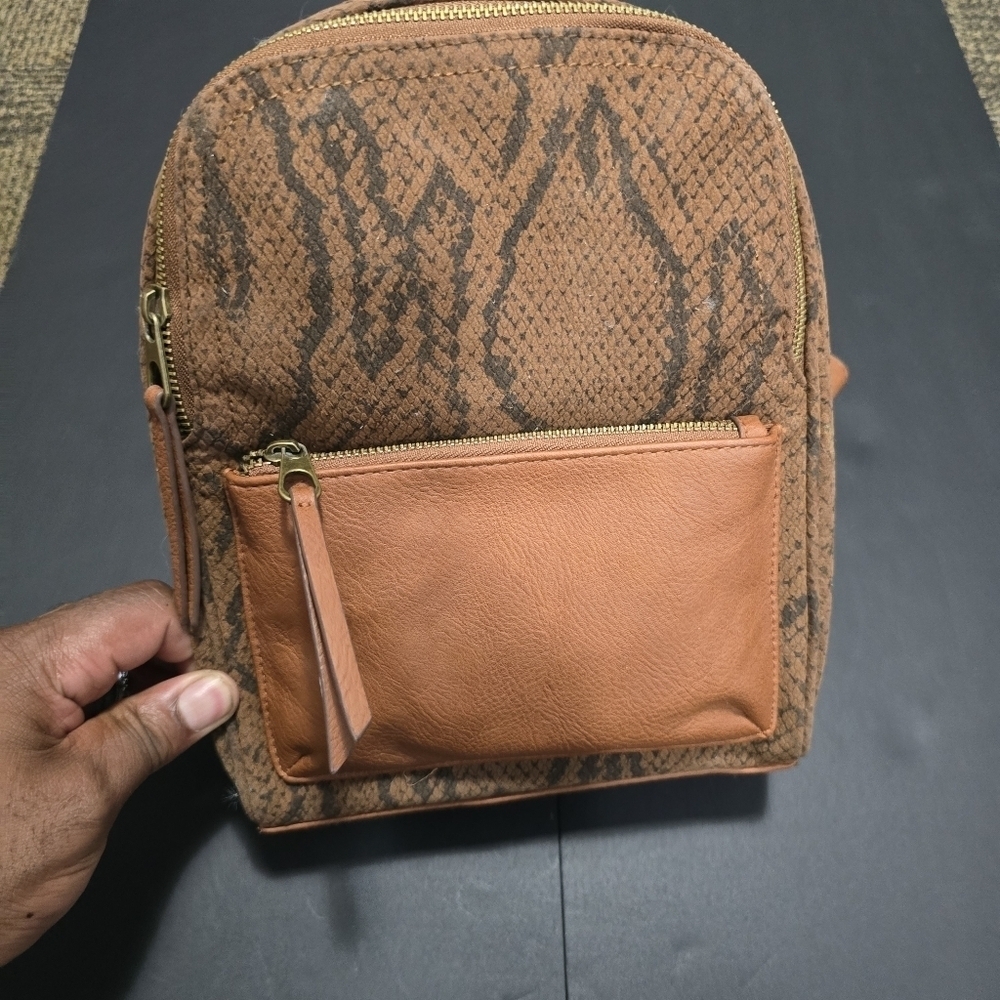 NEW Brown Snakeskin Mini Backpack Purse Animal Print Travel Festival Bag - Picture 2 of 6